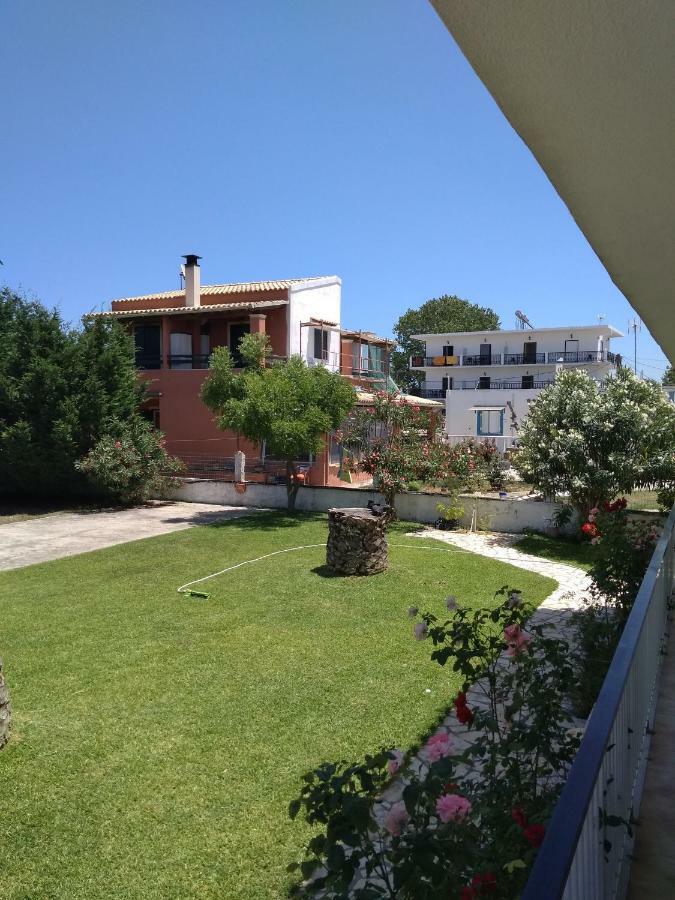 Sam΄S Rooms Agios Georgios  Exterior foto